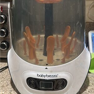 Baby Brezza Sterilizer